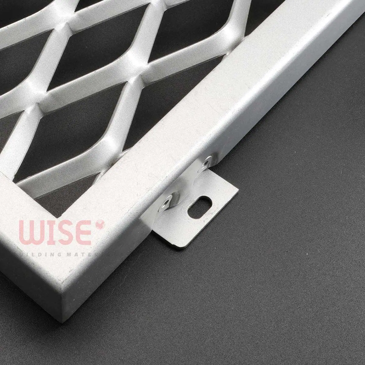 aluminum mesh panels
