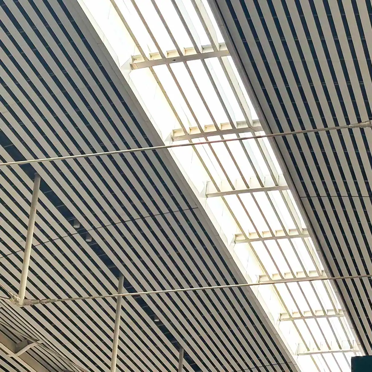 linear profile ceiling