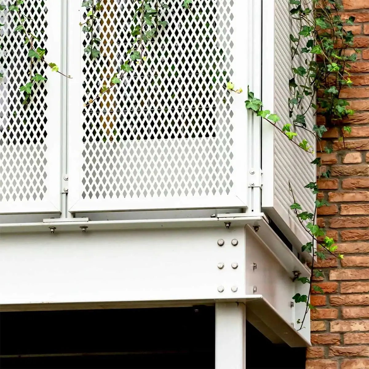 metal mesh panel