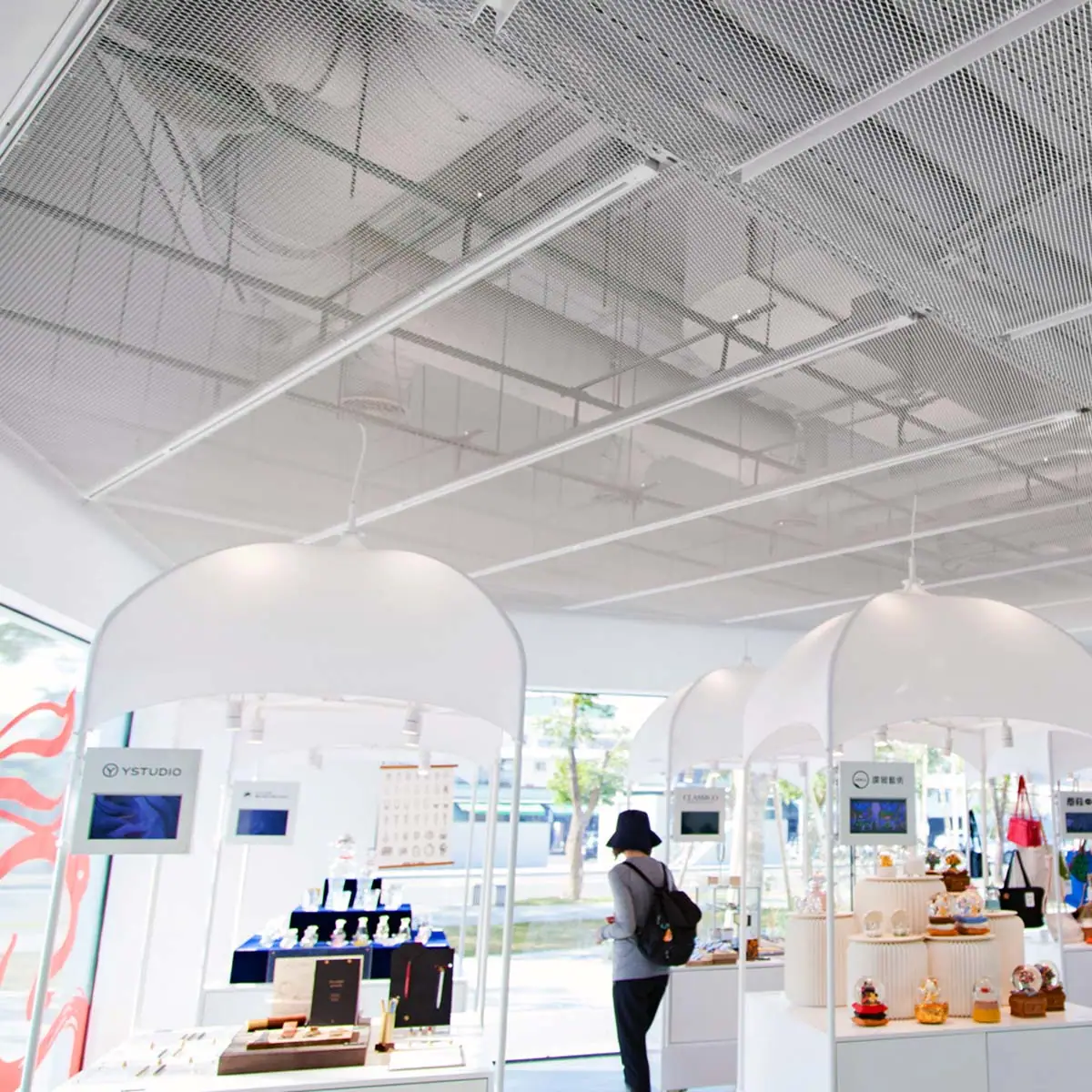 wire mesh ceiling